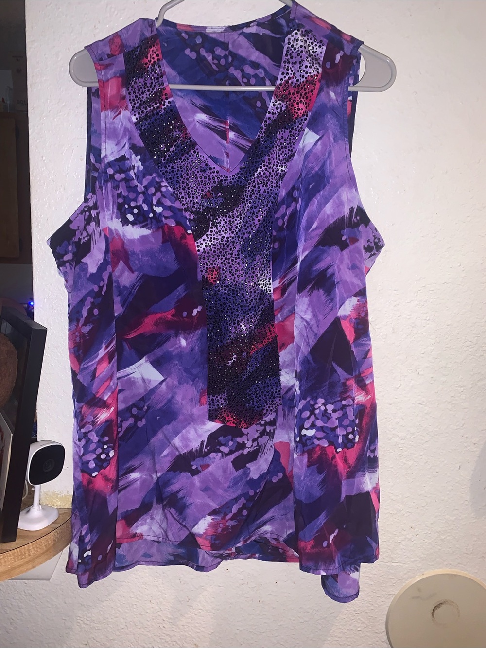 Sleeveless V-Neck Purple Abstract Print Women's Top